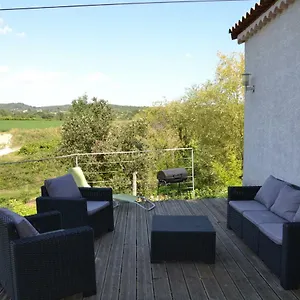  Hébergement de vacances Le Chêne France